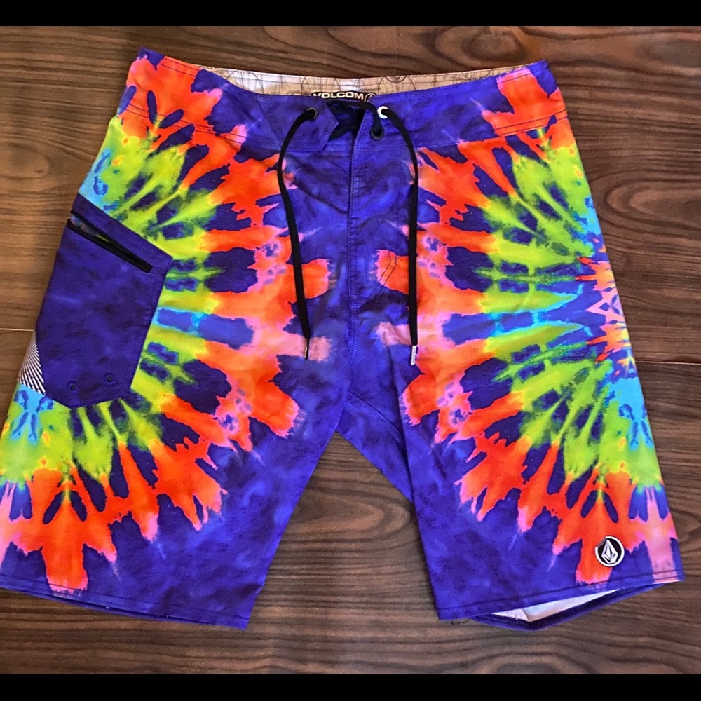 Volcom Boardshorts 32